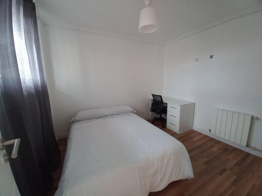 Apartamento En Santander Soleado Y Con Terraza. Kültér fotó